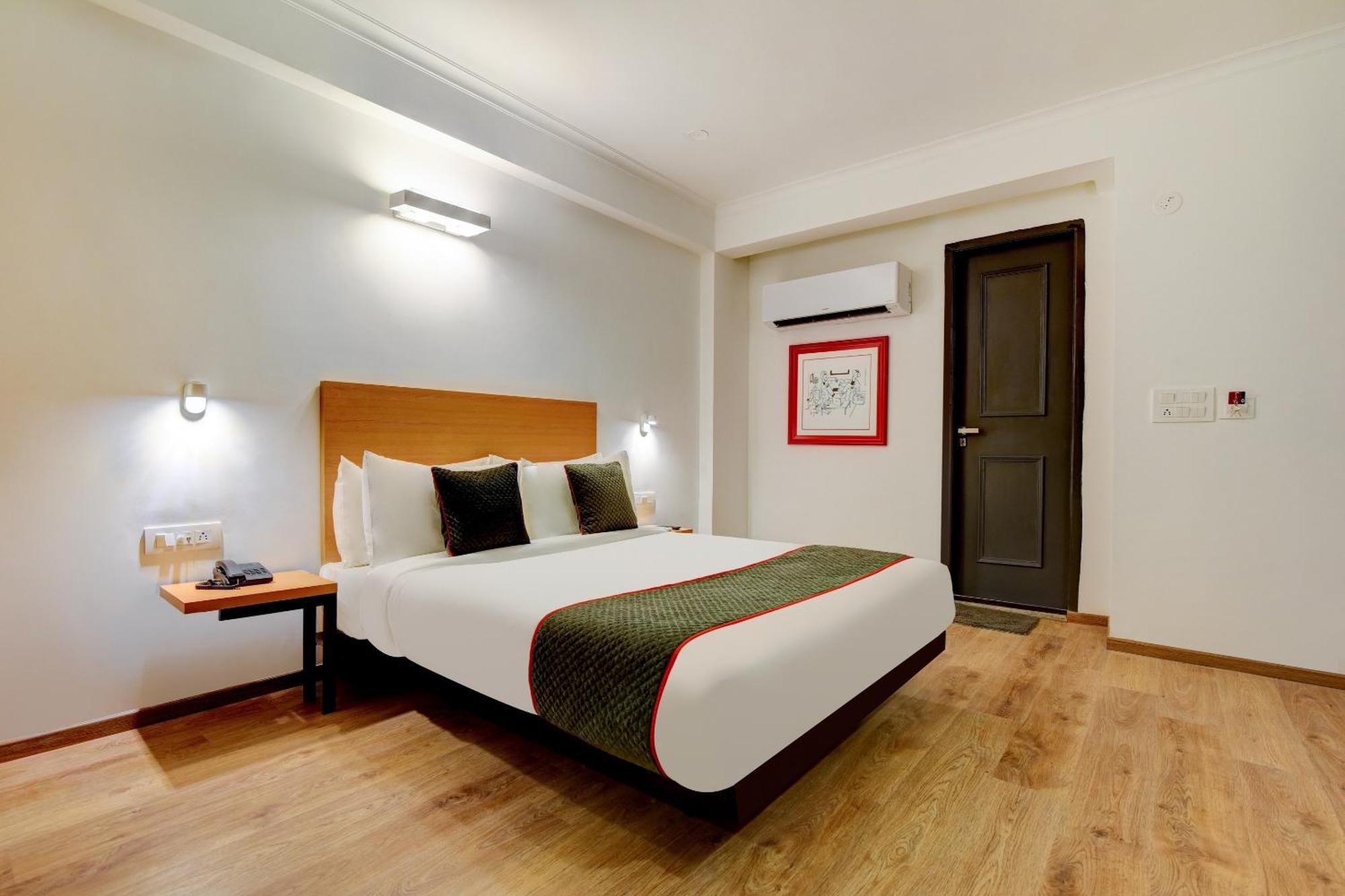 Townhouse Infinity Stays Gurgaon Dış mekan fotoğraf