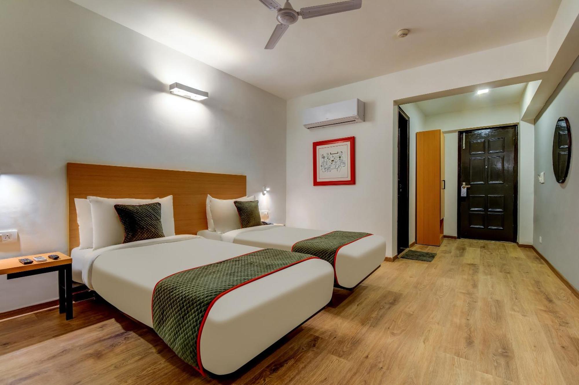 Townhouse Infinity Stays Gurgaon Dış mekan fotoğraf